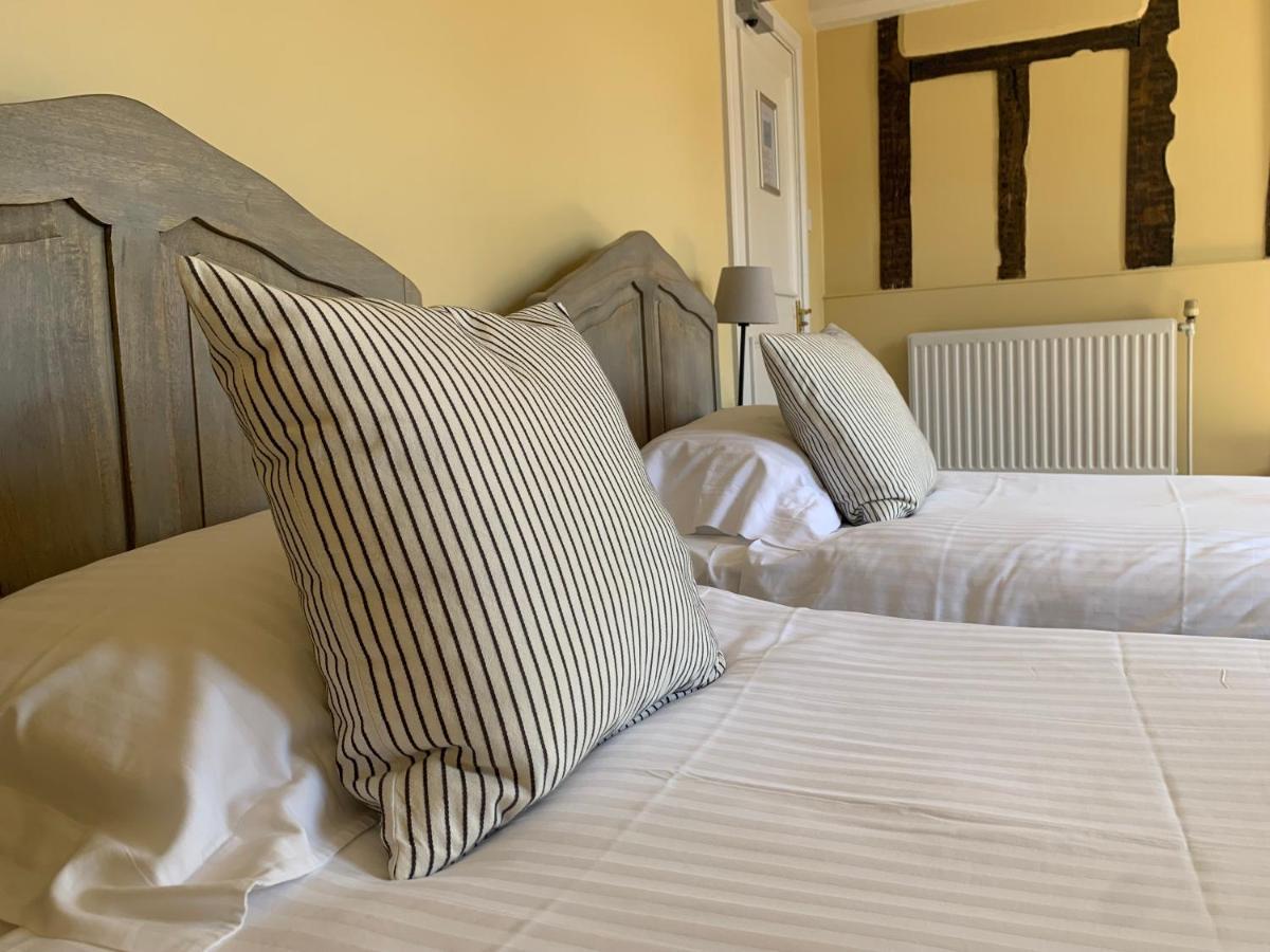 The Black Swan Inn Devizes Luaran gambar